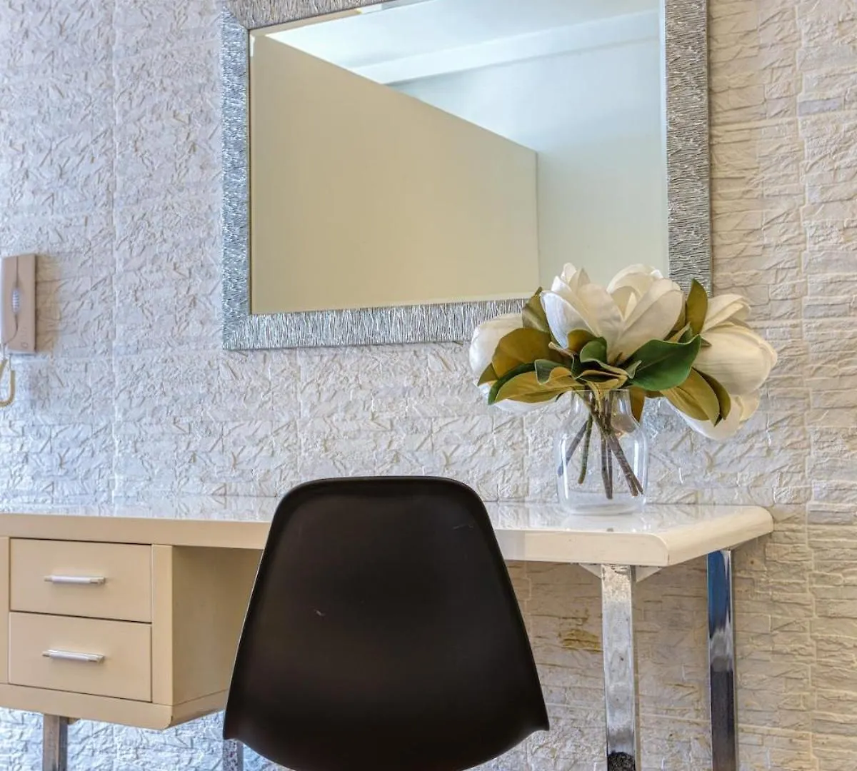 Apartment Stylish 1Bedroom Studio In The Heart Of St Julians 302 Saint Julian's