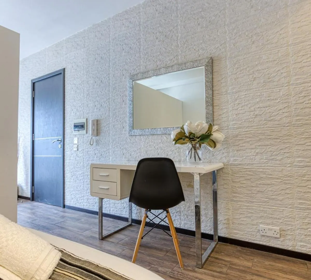Stylish 1Bedroom Studio In The Heart Of St Julians 302 Saint Julian's 0*,